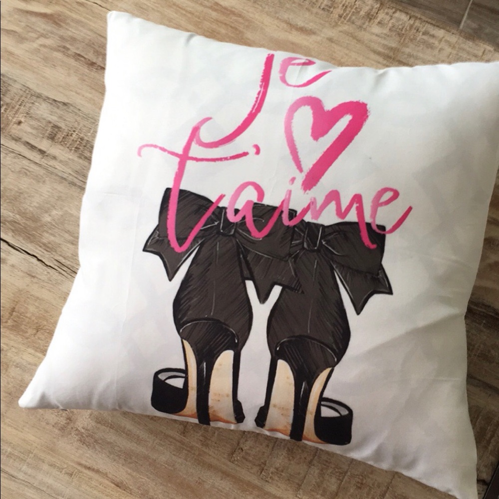 Je taime (I love you) French throw pillow … - Picture 2 of 3